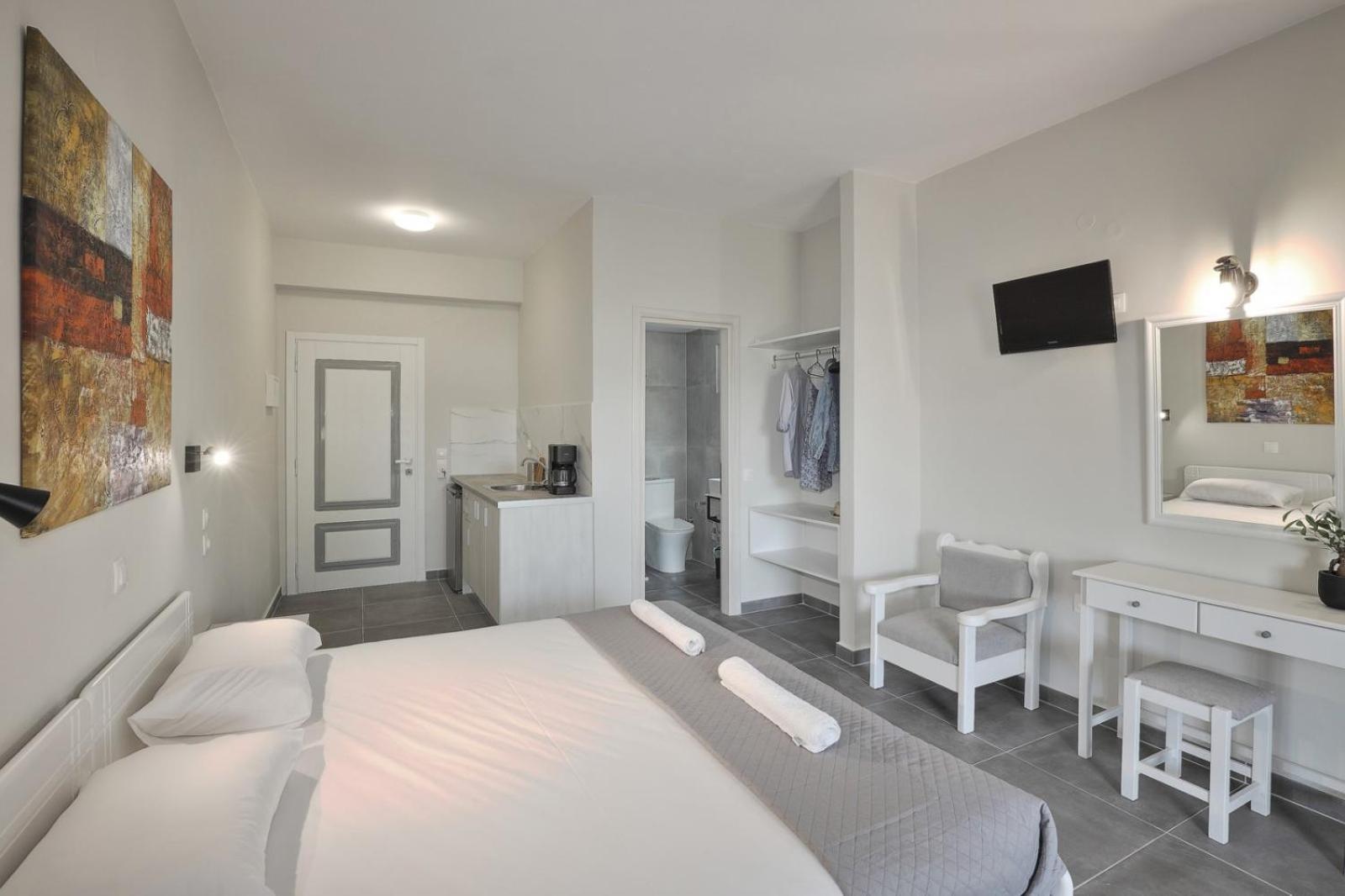 El Greco Studios Agia Marina Pokoj fotografie